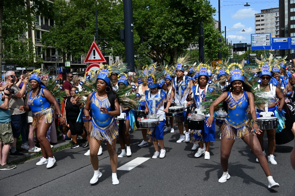 ../Images/Zomercarnaval 2024 105.jpg